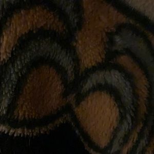 Meet your Posher, Lorali